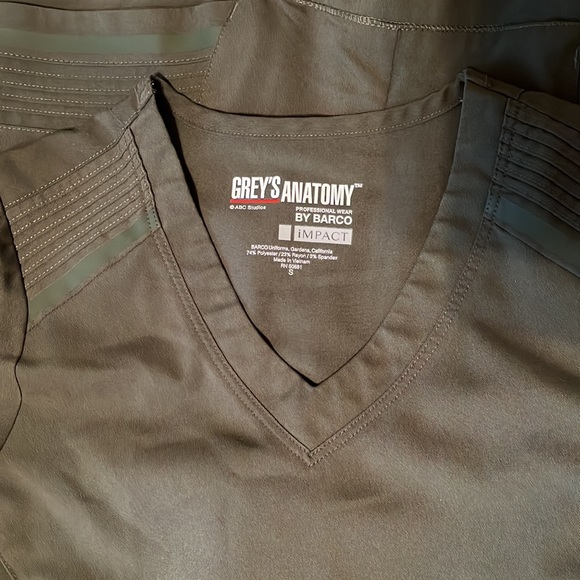 Grey’s Anatomy Impact Moto scrubs - Picture 5 of 11